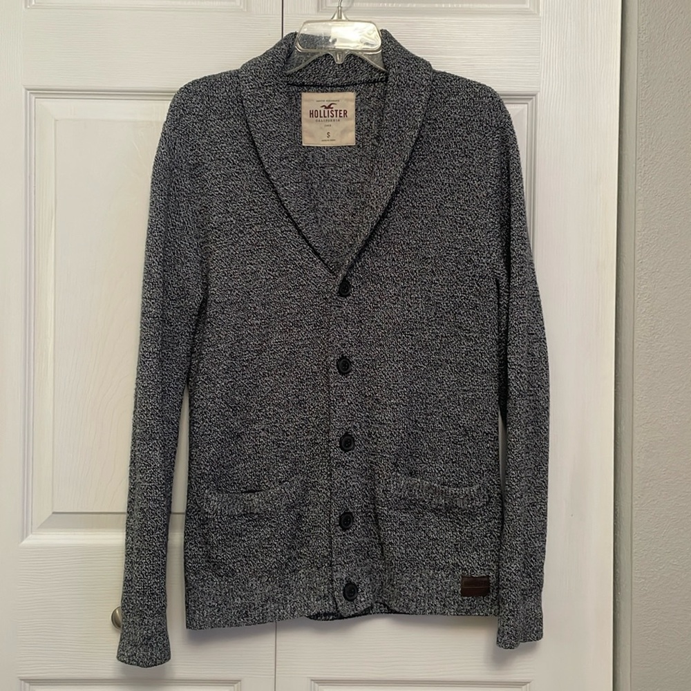 ✔️HOLLISTER Men’s Button Down Knit Cardigan Sweater with Pockets Small